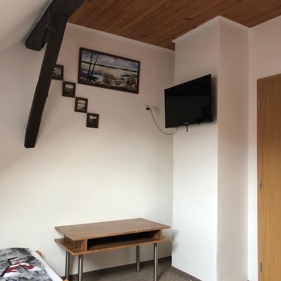 Bakin Bar Hotel Třebíč Екстериор снимка