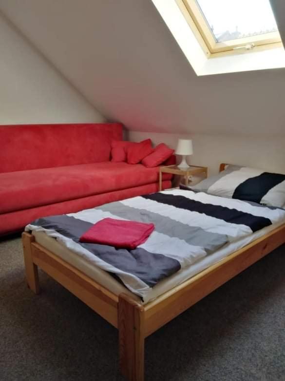 Bakin Bar Hotel Třebíč Екстериор снимка
