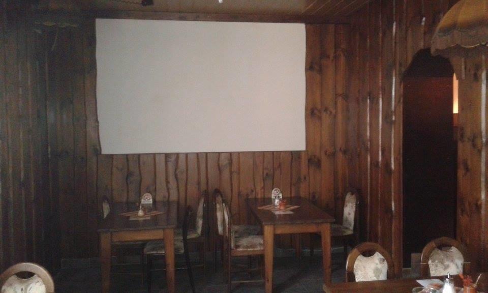 Bakin Bar Hotel Třebíč Екстериор снимка
